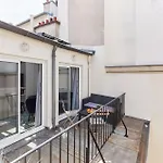 Jardin Du Luxembourg With Balcony - Vacation Paříž