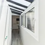 Jardin Du Luxembourg With Balcony - Vacation Apartmán